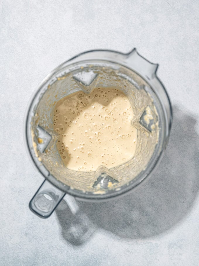 Cashew cream in blender